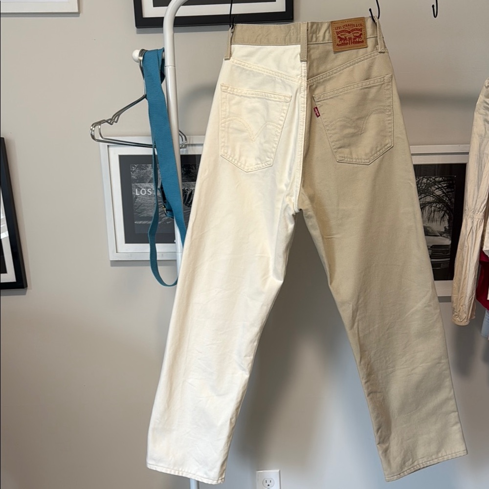 Levi's Cream Jeans